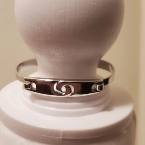 Vintage Trifari Silver Tone Bracelet